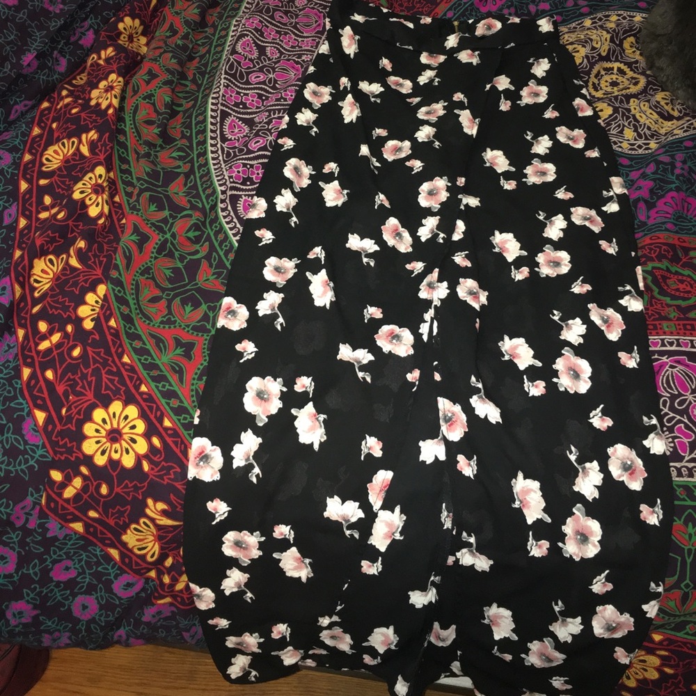 Charlotte Russe maxi skirt