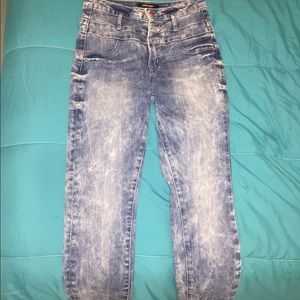 Women's jeans