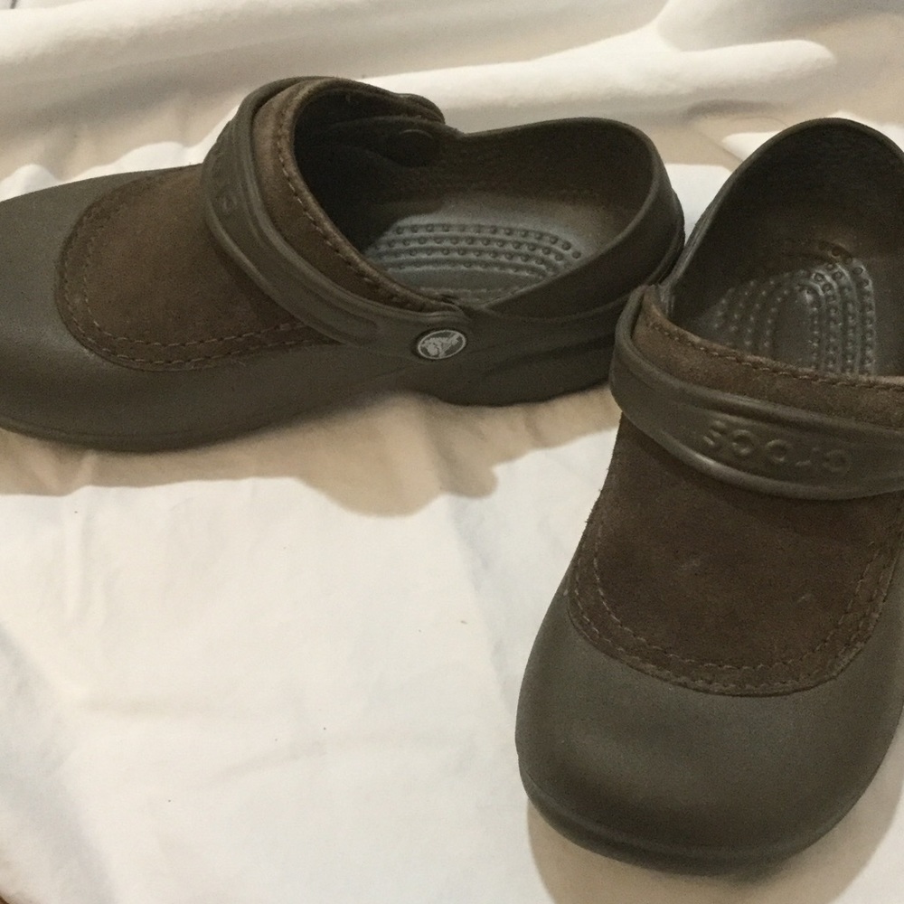 Brown Crocs Clogs