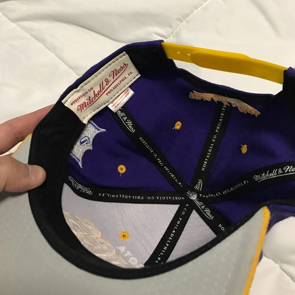 NFL Minnesota Vikings snap back Mitchell & Ness - Picture 3 of 5