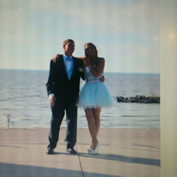 Prom Dress - Picture 3 of 4