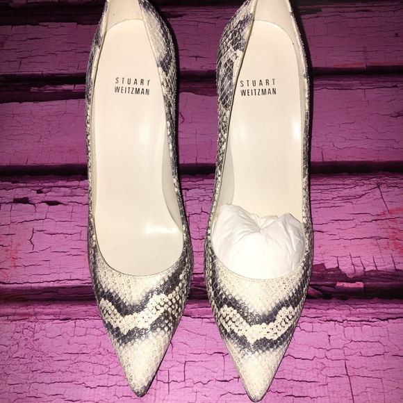 Stuart Weitzman Shoes - Stuart Weitzman Snakeskin Stilettos