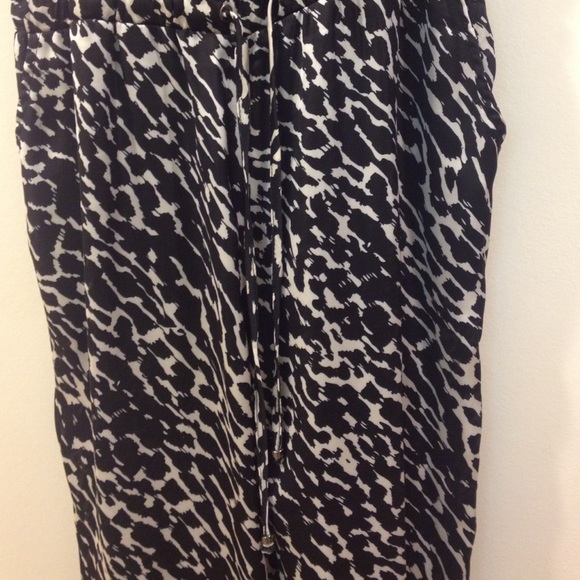 Printed jumpsuit - Picture 3 of 3
