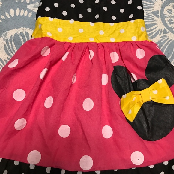 SALE NWT Girl's 6-12 Months Minnie Mouse Dress 🎀 - Picture 2 of 3