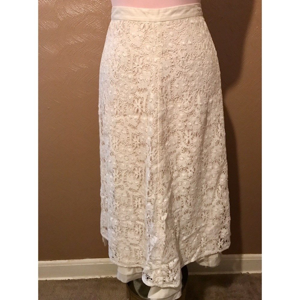 Banana Republic Lace Skirt