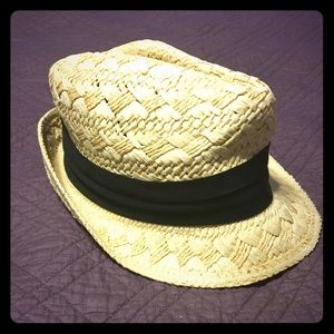 NWOT Aldo Natural woven fedora hat, black accent