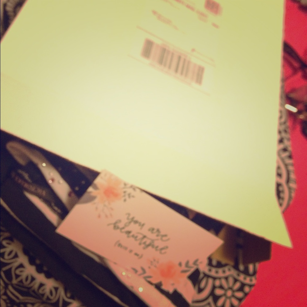 Proof of shipping 💖