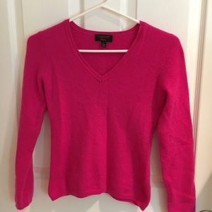 Luxurious pink 100% cashmere sweater