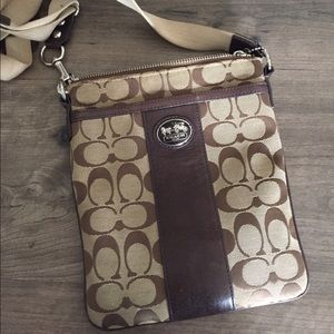 Coach Classic Crossbody Coach Classic Crossbody