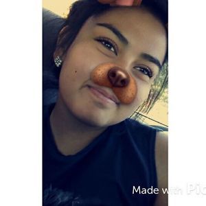 Meet your Posher, Danielle