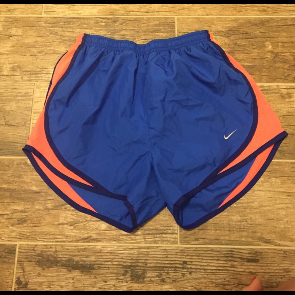 NIKE RUNNING SHORTS!!