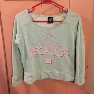 *bog2 free* Y&R cropped crew