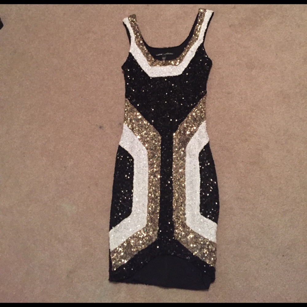 Bebe Dress