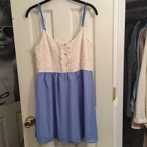 Dainty Summer Dress!