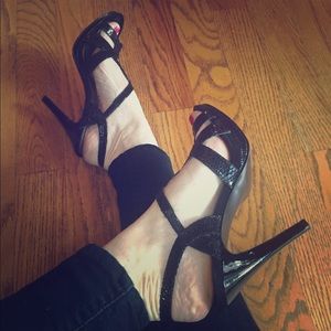 Calvin Klein Pallas black heels
