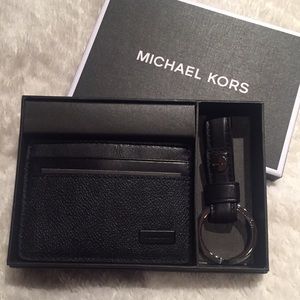 Michael Kors card and keychain set