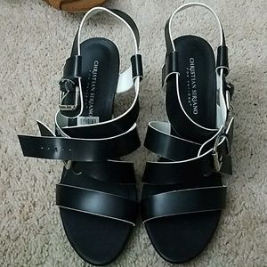 Black heel sandal