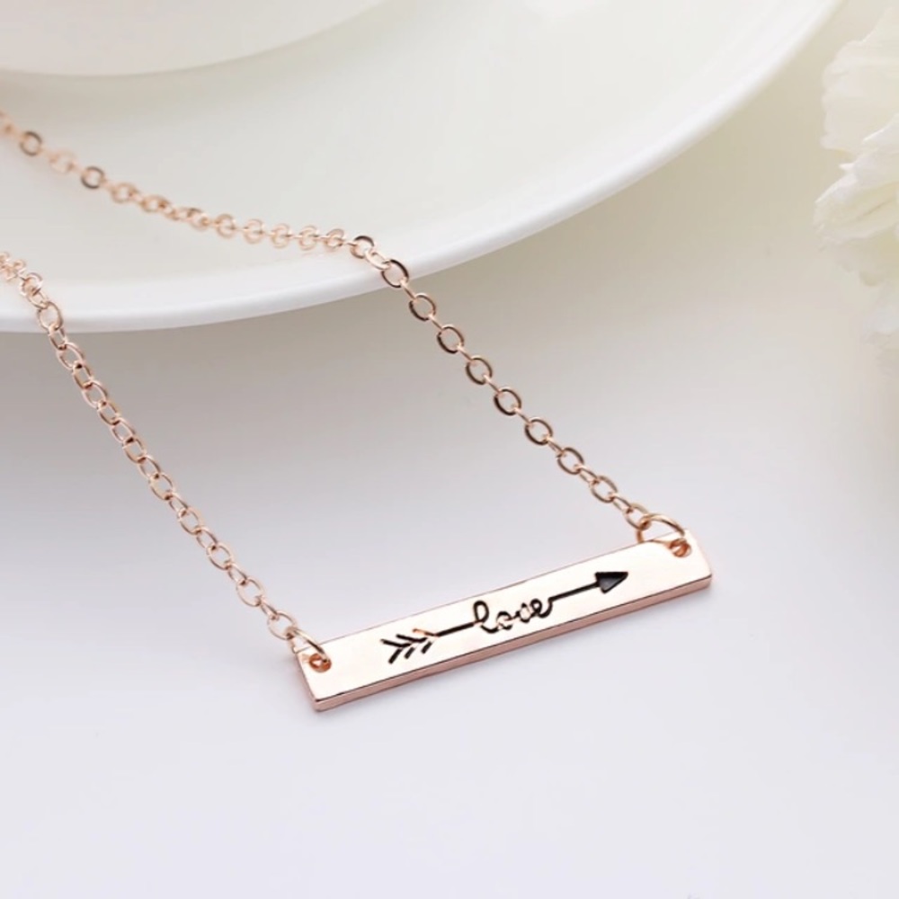 ❗️one left❗️Love Bar Necklace - Picture 4 of 8