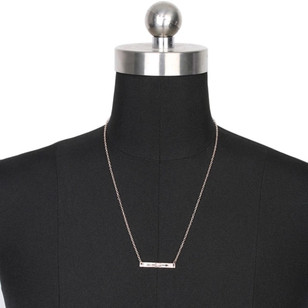 ❗️one left❗️Love Bar Necklace - Picture 5 of 8