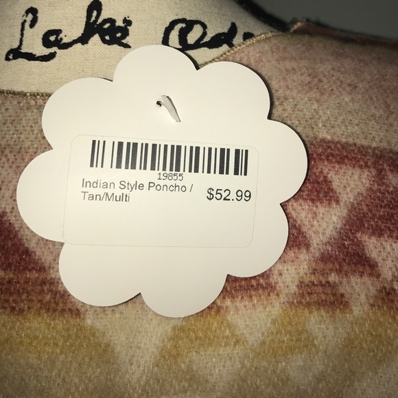 🆕 Aztec Print Poncho - Picture 4 of 4