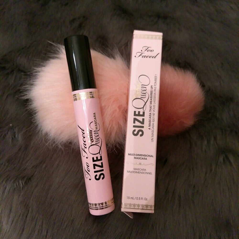 Too Faced Size Queen Mascara