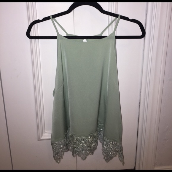 Silky top - Picture 1 of 3