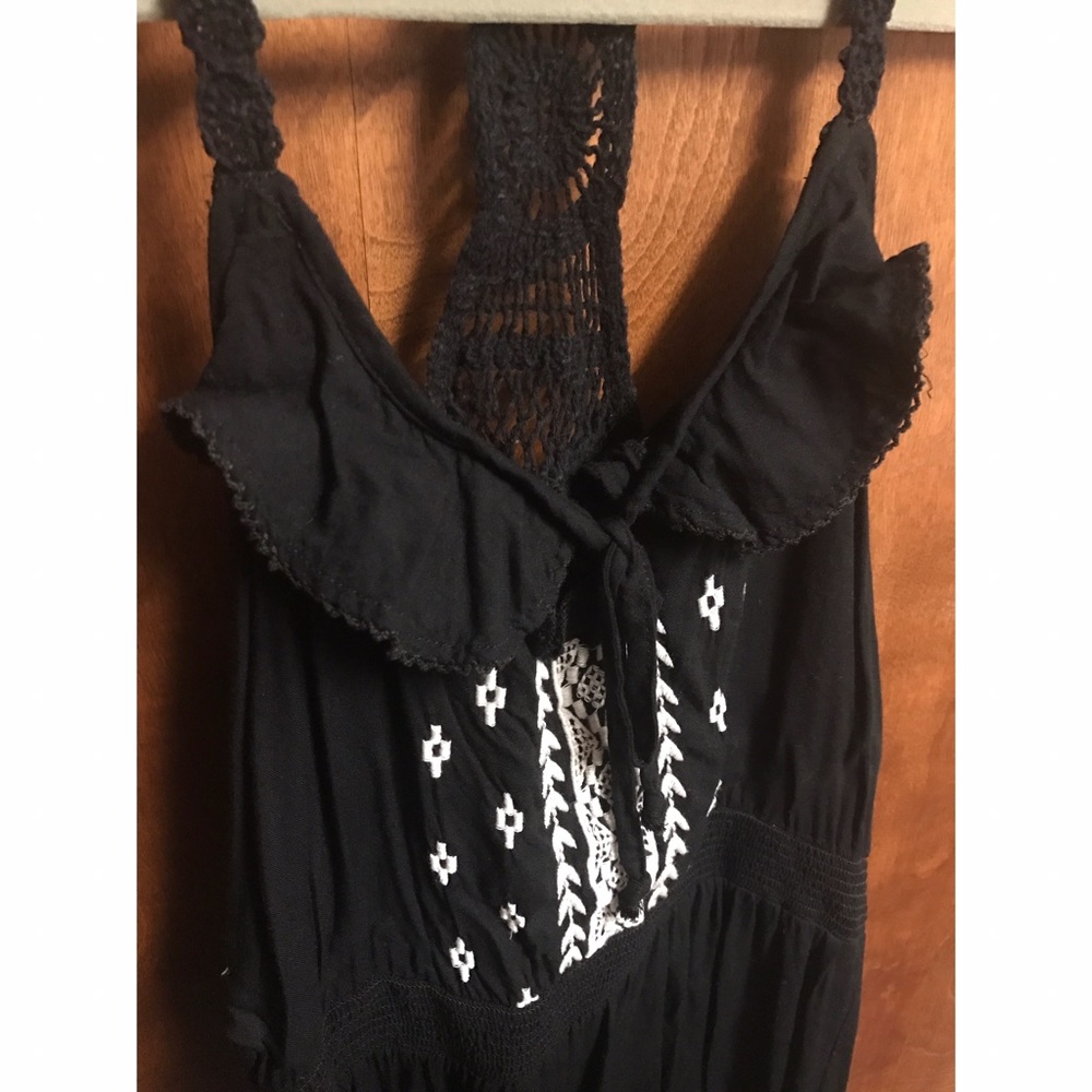 🔴American Eagle Boho Crochet Dress