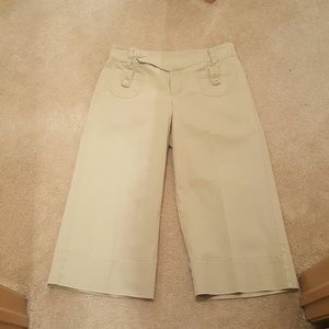 Wide-leg capri khakis size 16