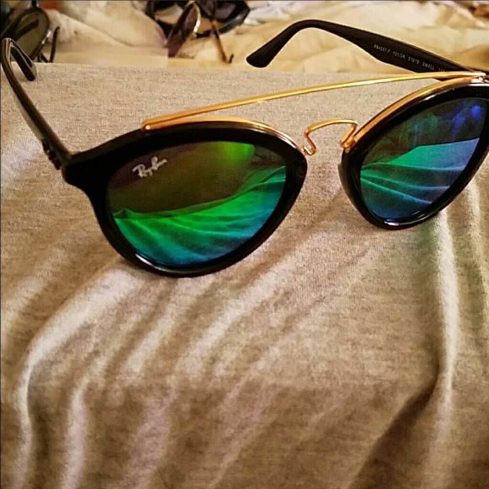 RayBan Sunglasses Black Mirrored New 2016