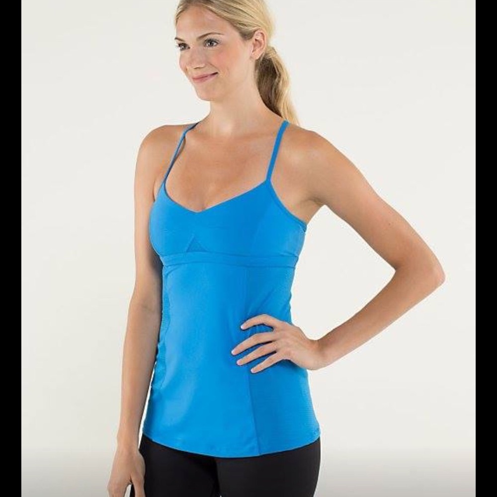 Lululemon Bend and Flow tank, size 6. Cornflower.
