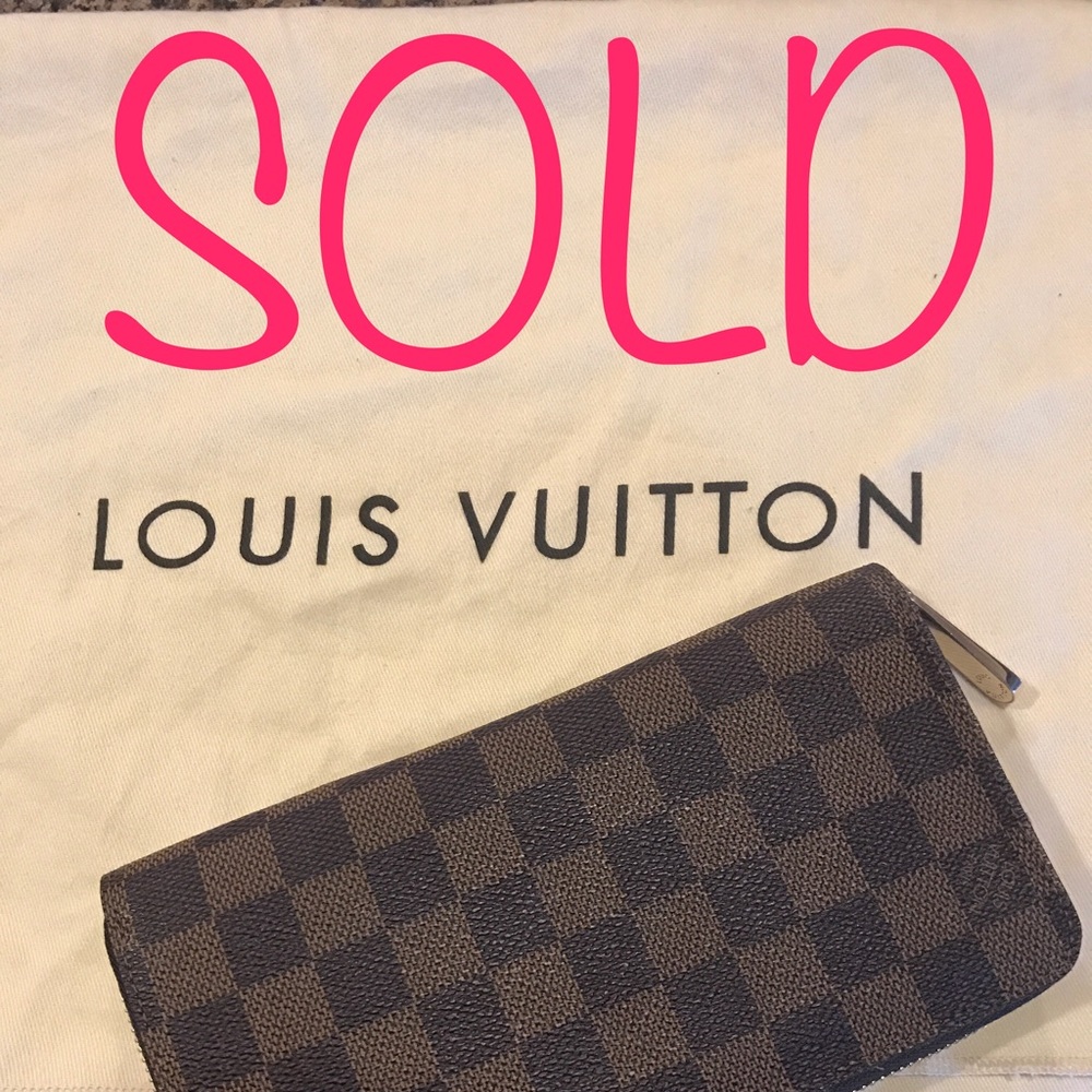 LOUIS VUITTON WALLET
