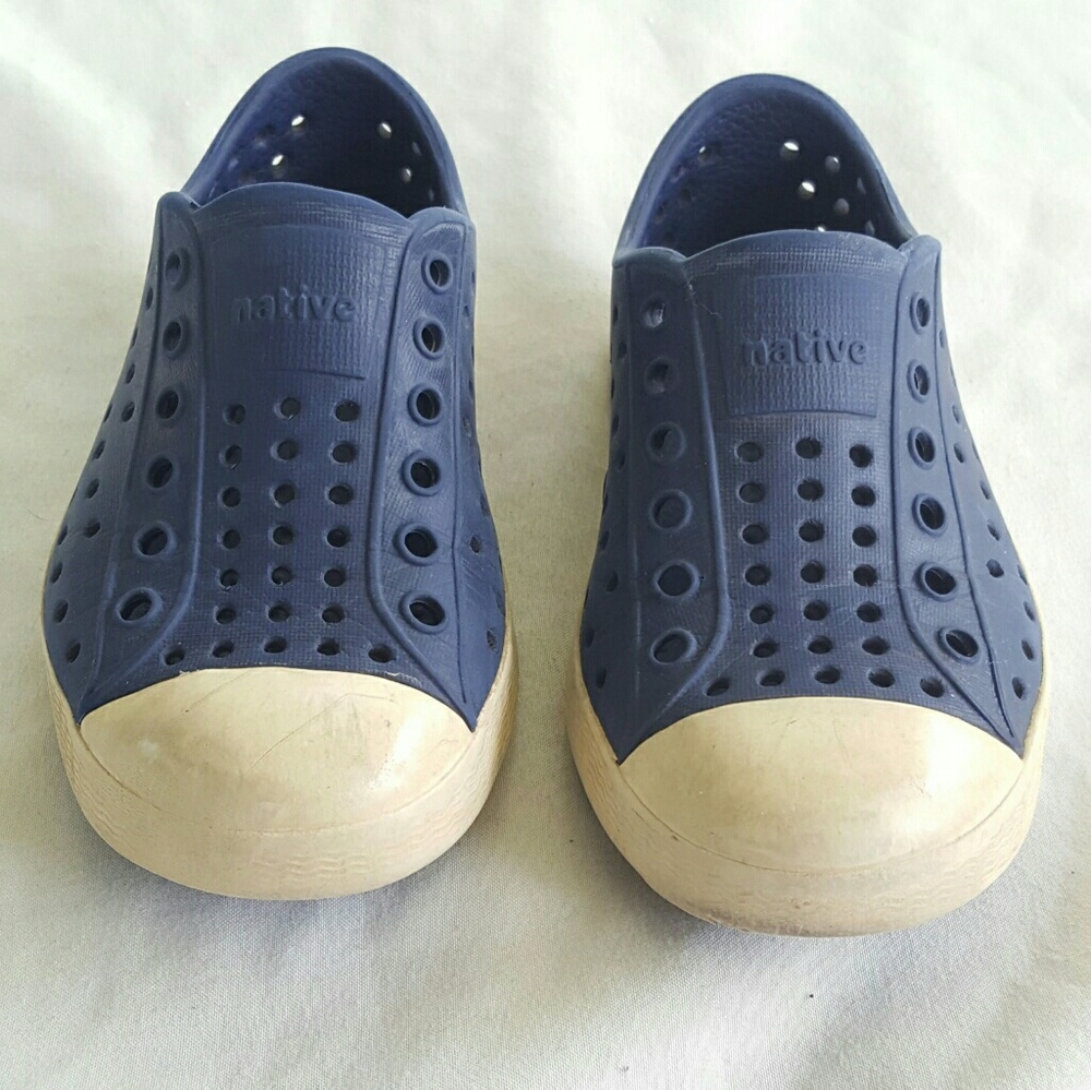 Native shoes Jefferson style Toddler sz 7
