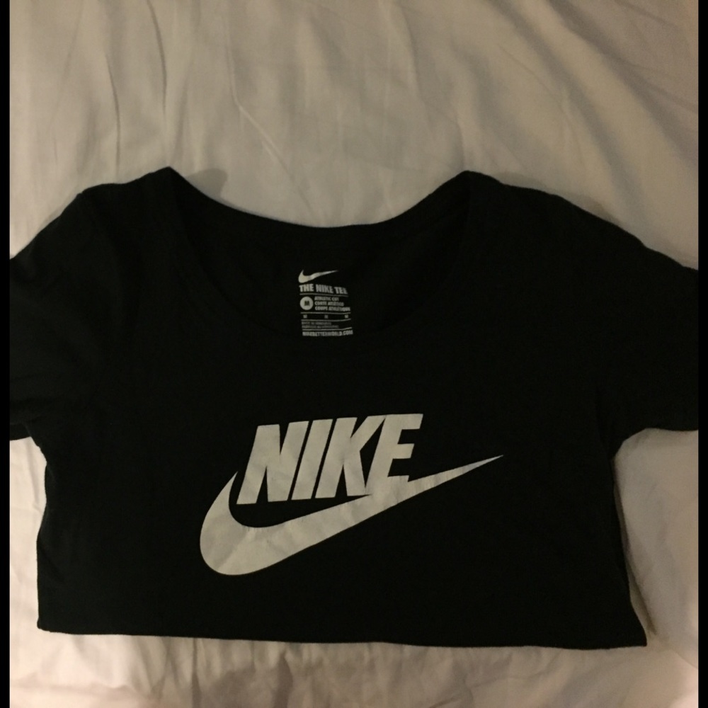 Nike tee