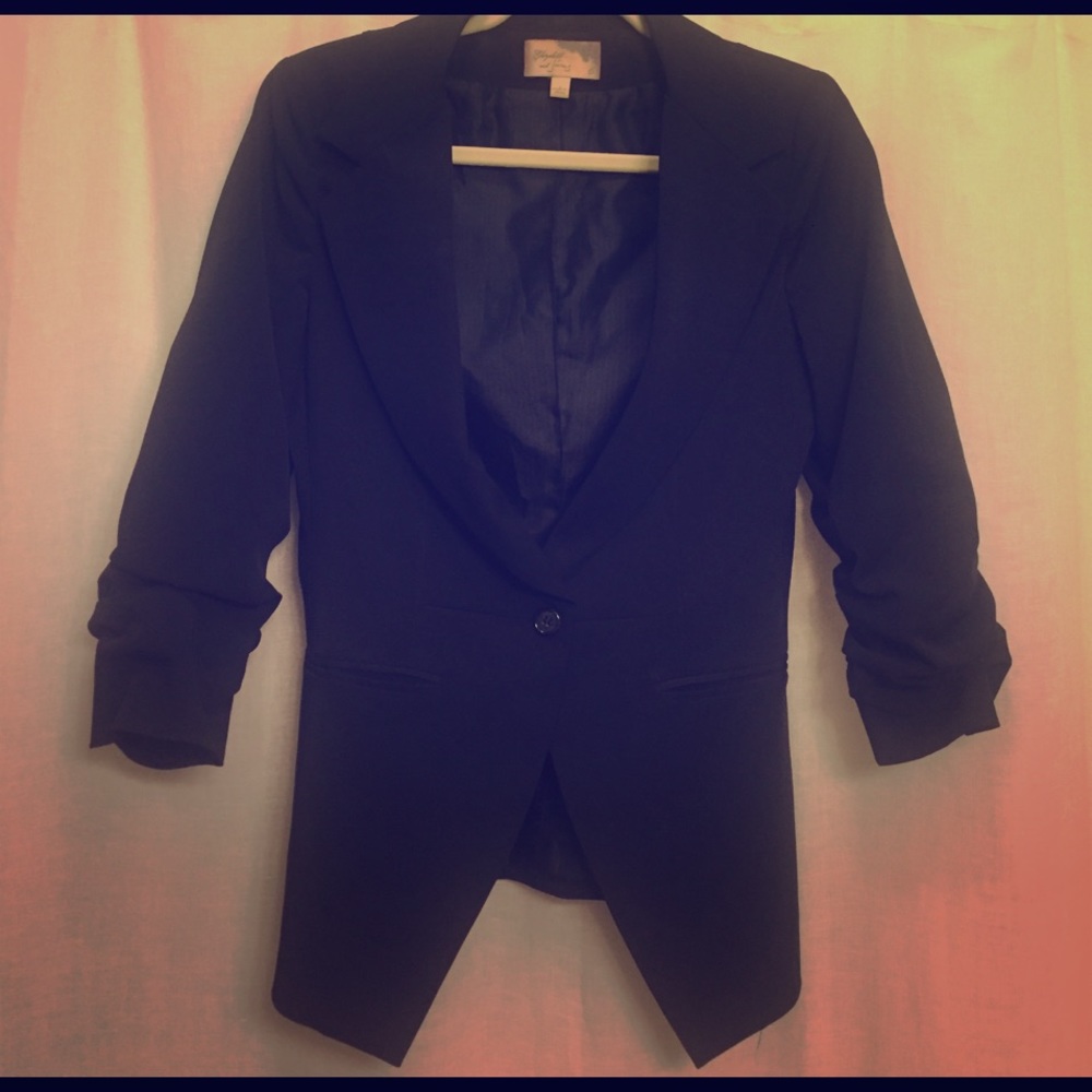 Elizabeth & James tuxedo jacket