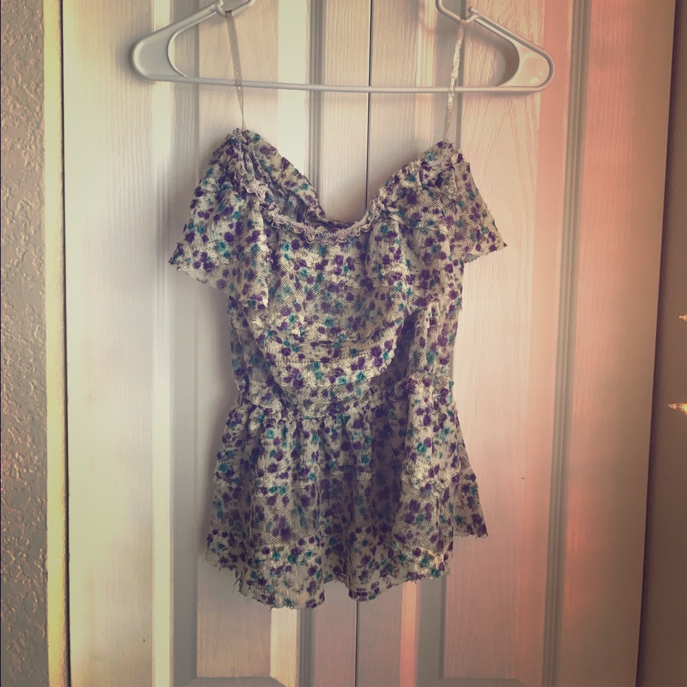 Flowing Halter Top - Picture 2 of 4