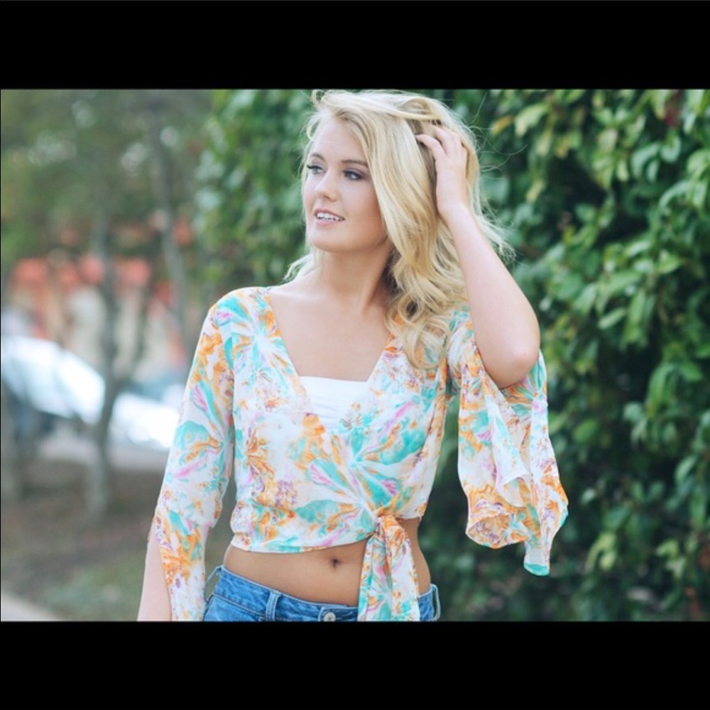 Wrap crop Top Floral Brand new