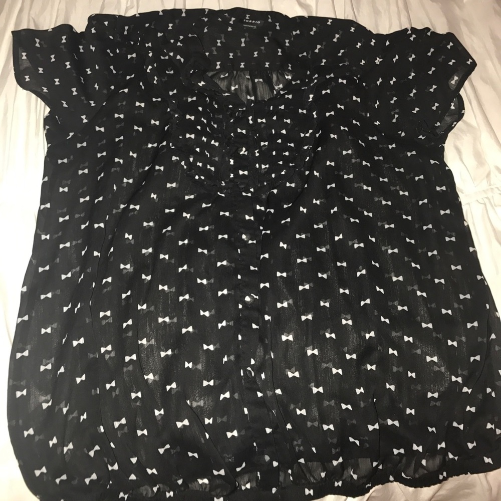 💕Torrid Blouse 💕