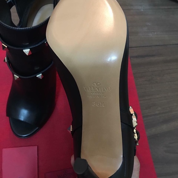 BNIB • Rockstud Booties - Picture 2 of 2