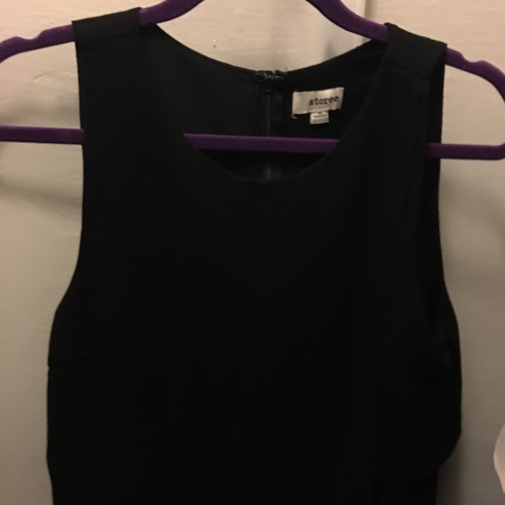 Black tank top