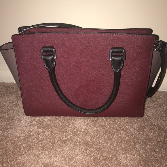 Michael Kors purse - Picture 2 of 2
