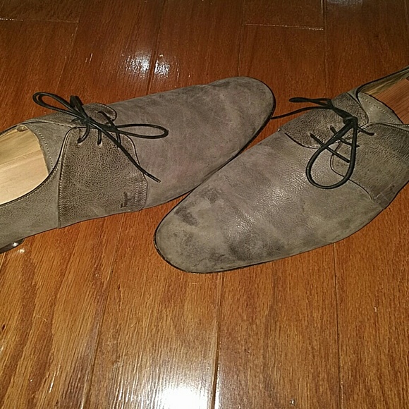 Gray dress shoes main image 5