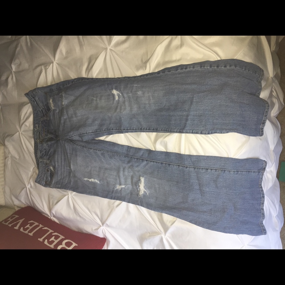 Destroyed Boyfriend Fit American Eagle Jeans