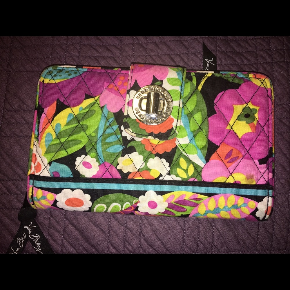 Vera Bradley va va bloom large turnkey wallet