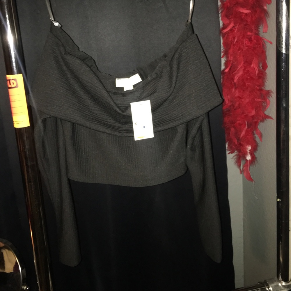 off the shoulder crop top
