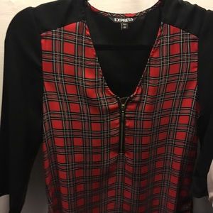 Express top with checkered front