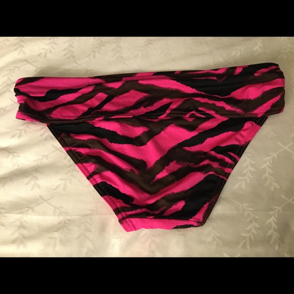 Victoria Secret Swim Bottoms S/P - Picture 3 of 5
