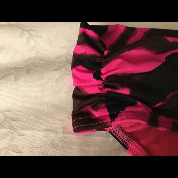 Victoria Secret Swim Bottoms S/P - Picture 5 of 5