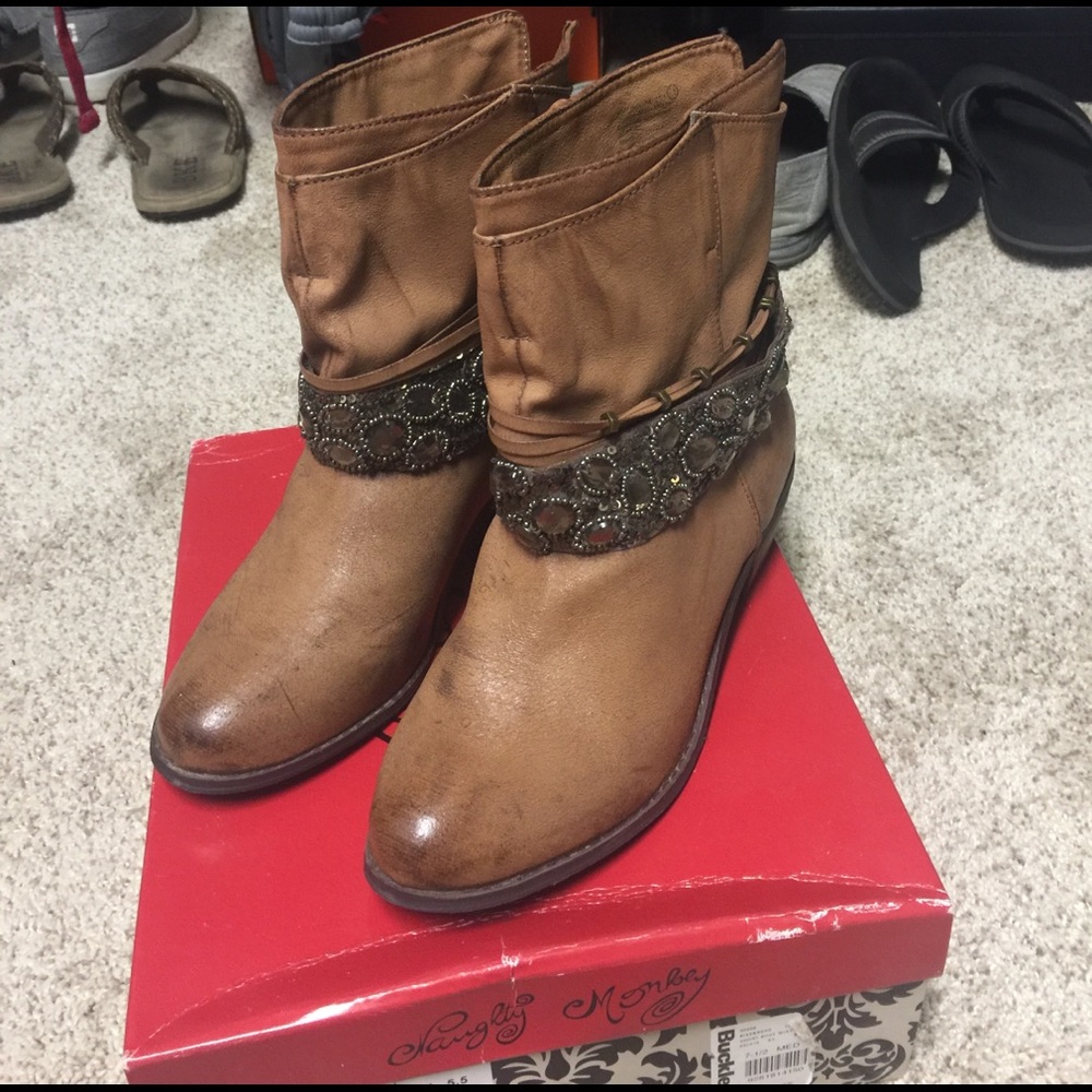 Ankle boots
