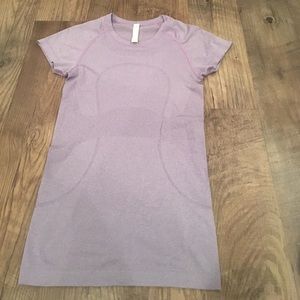 Lululemon size 4 swiftly tech short sleeve crew