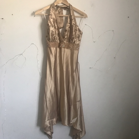 Gold dress - Picture 1 of 1